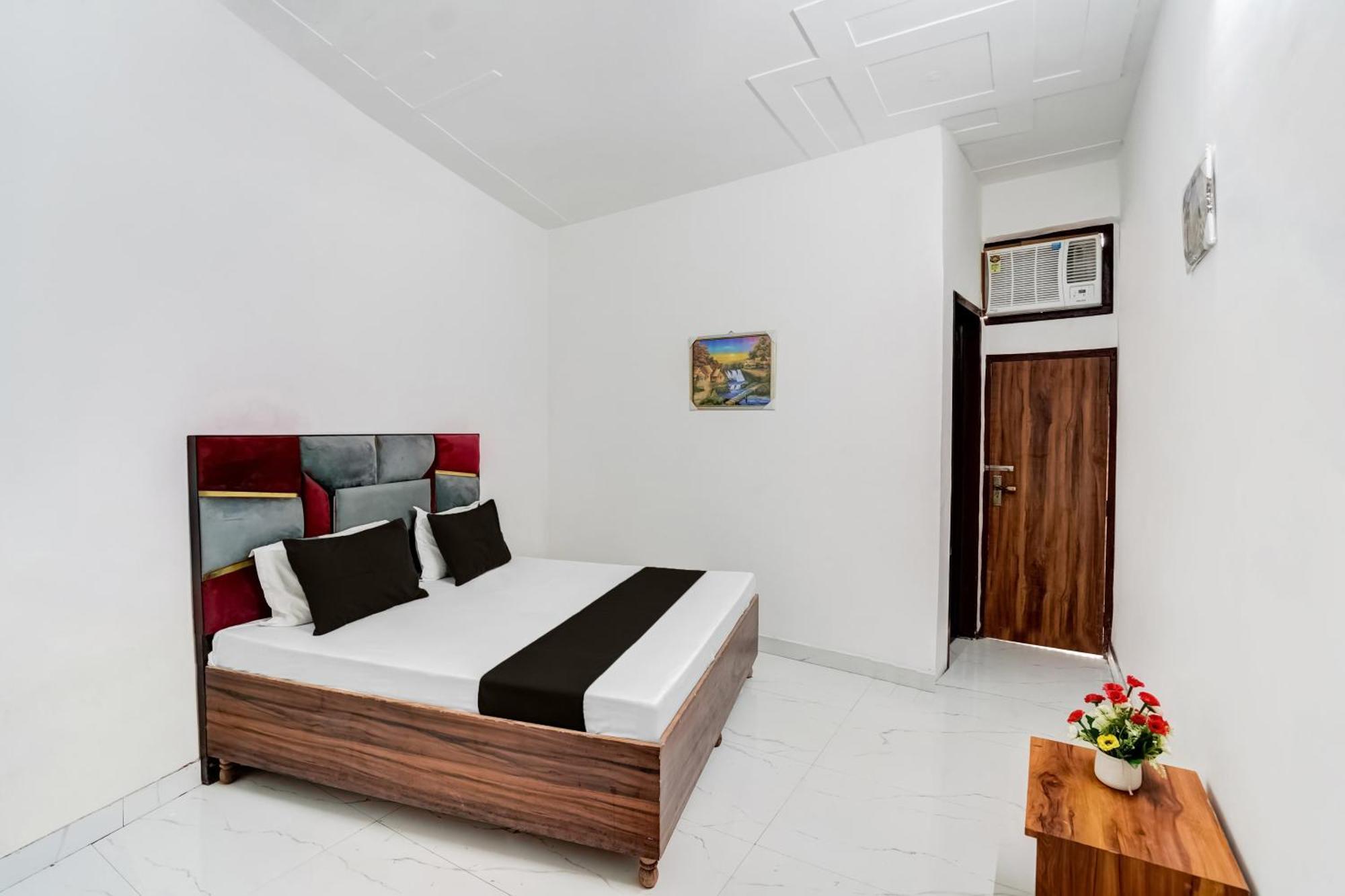 Super Hotel O Burari Nové Dillí Exteriér fotografie