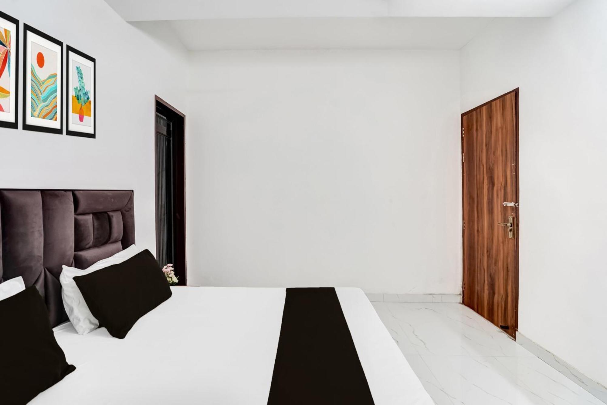 Super Hotel O Burari Nové Dillí Exteriér fotografie